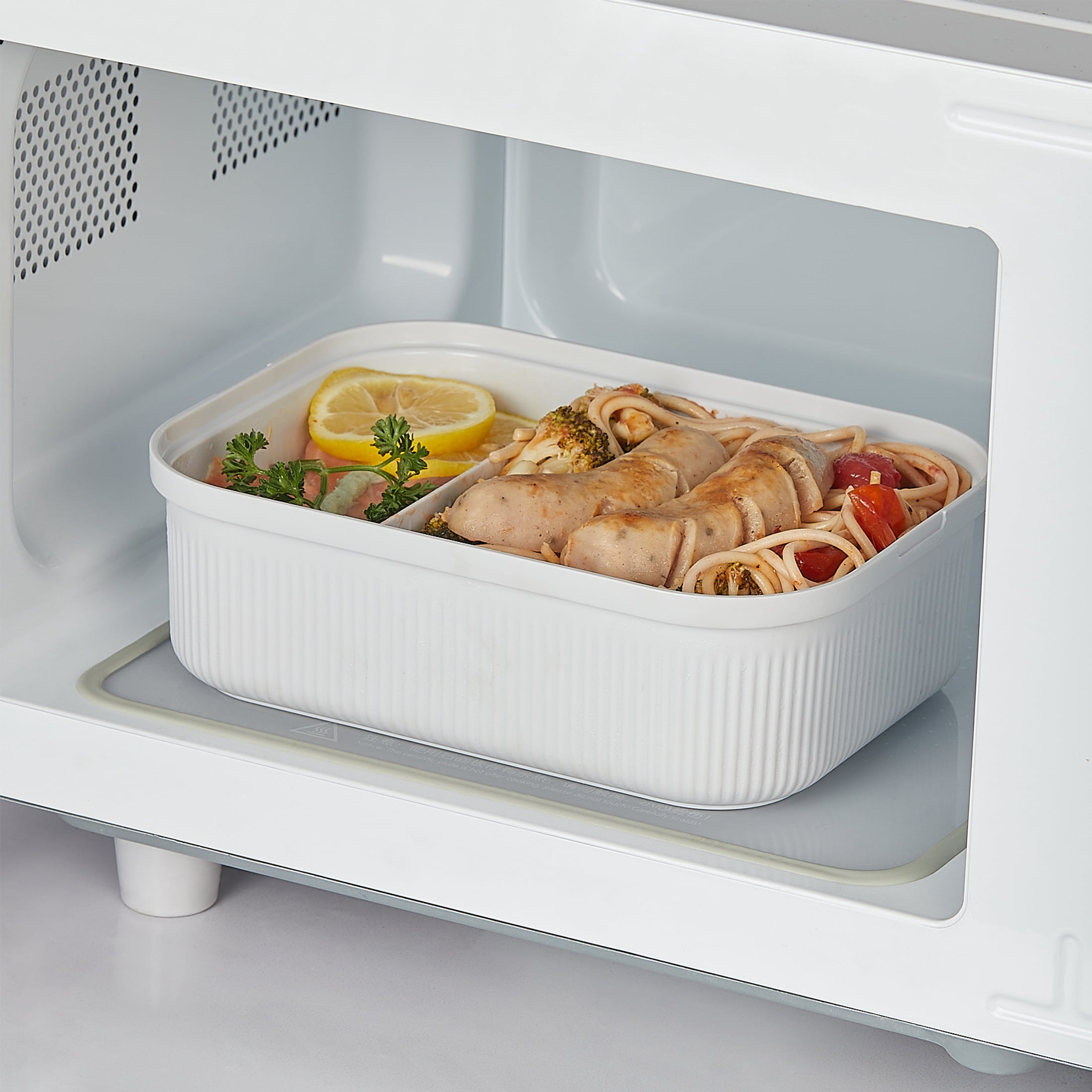 Mainstays Rectangle Gray BPA Free Food Storage Container with Airtight Seal, 47oz Capacity