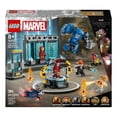 thumbnail image 2 of Set LEGO Super Heroes Laboratorio de Iron Man: Salón de Armaduras 76315, 2 of 4