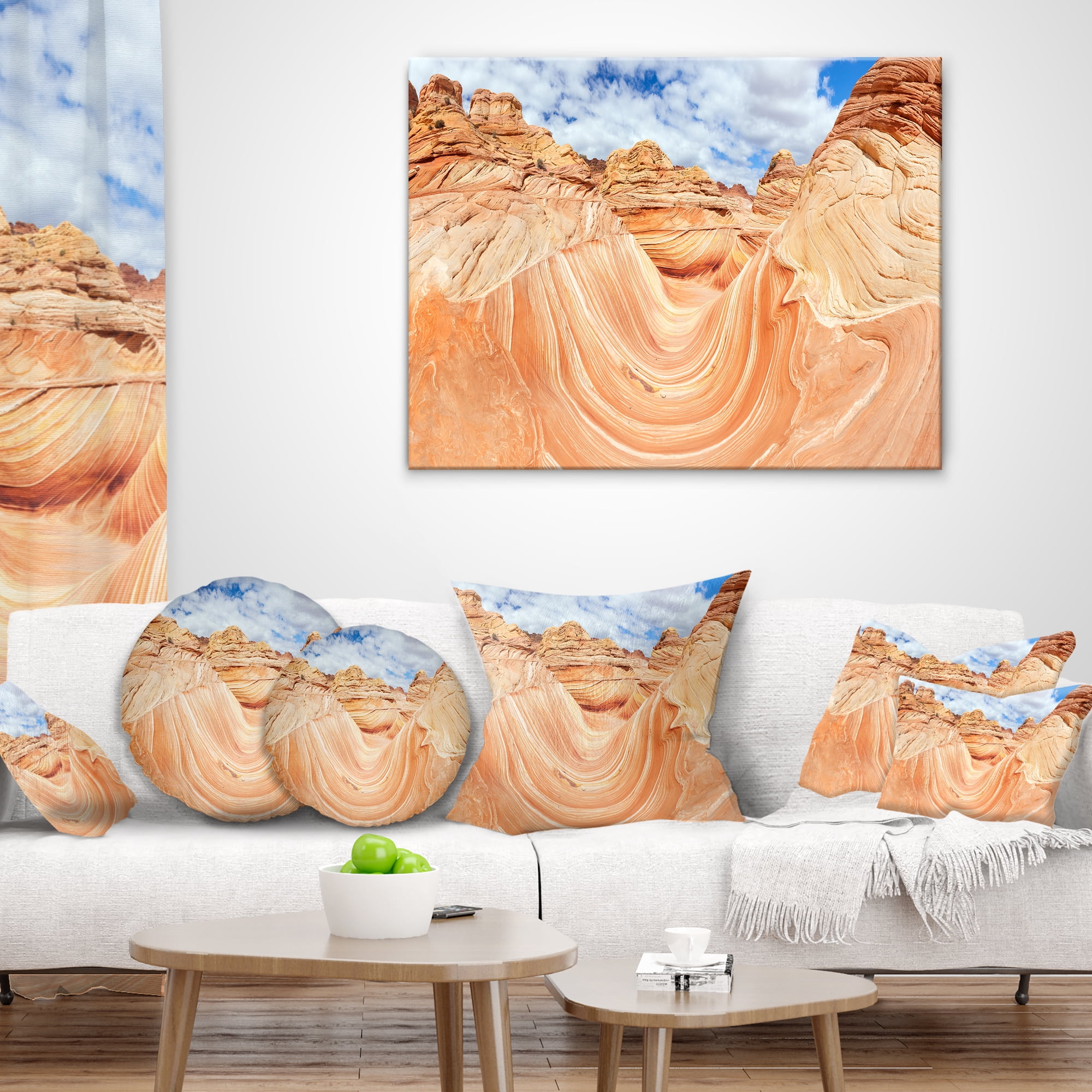 Designart Waves of Natural Wonder - Landscape Photo Throw Pillow - 12x20