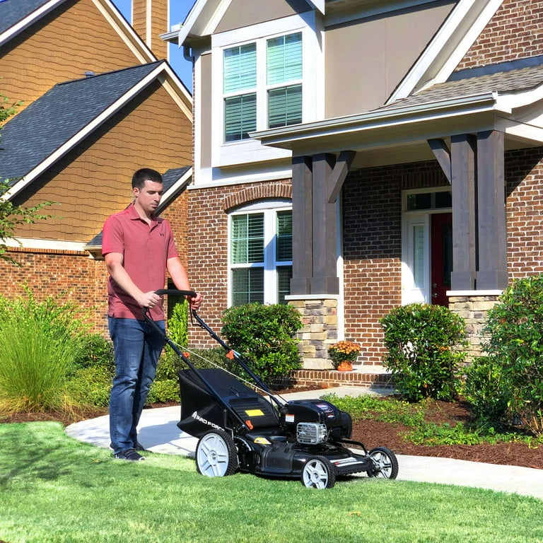 Yard Force Self Propelled Lawn Mower Briggs Stratton 150cc Gas Engine 22 inch Steel Deck 3 in 1 mulch bag side discharge Vertical Storage