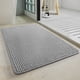 thumbnail image 2 of Alfombras de baño de chenilla con respaldo de goma gris: antideslizantes, absorbentes, de secado rápido, lavables. Alfombrillas de baño finas que caben debajo de la puerta., 2 of 5