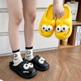 thumbnail image 4 of Pantuflas 3D con ojos grandes de perro, divertidas pantuflas de baño y ducha con suela gruesa antideslizante de EVA con dibujos animados, sandalias suaves y lindas para el verano., 4 of 4