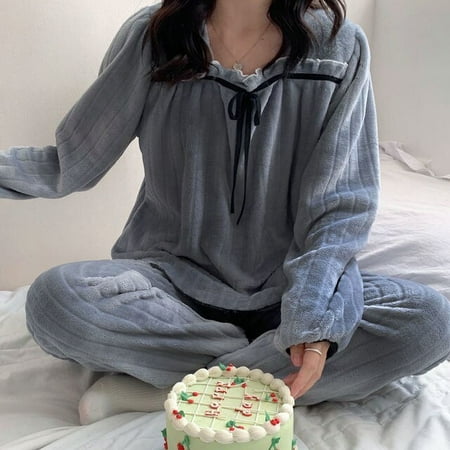 

CoCopeaunt New coral fleece pajamas womens autumn and winter ins small fragrant wind thickened facecloth home wear set sleepwear