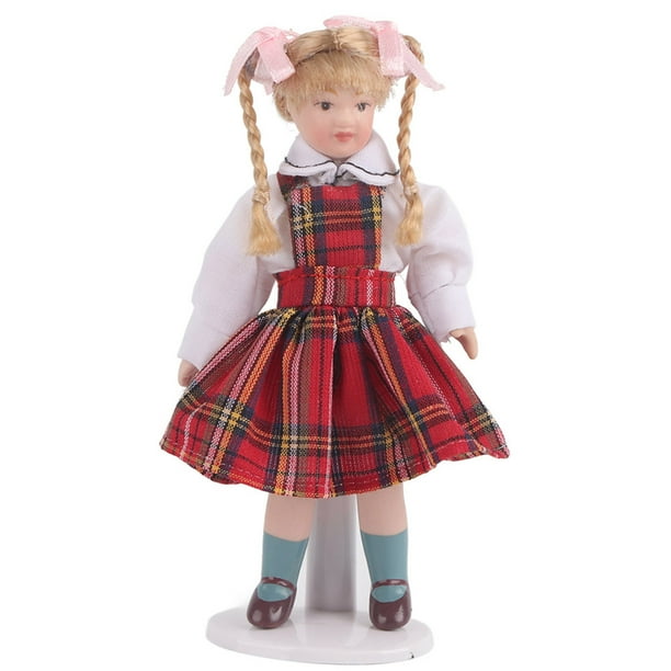 Muñeca vestido rojo sale