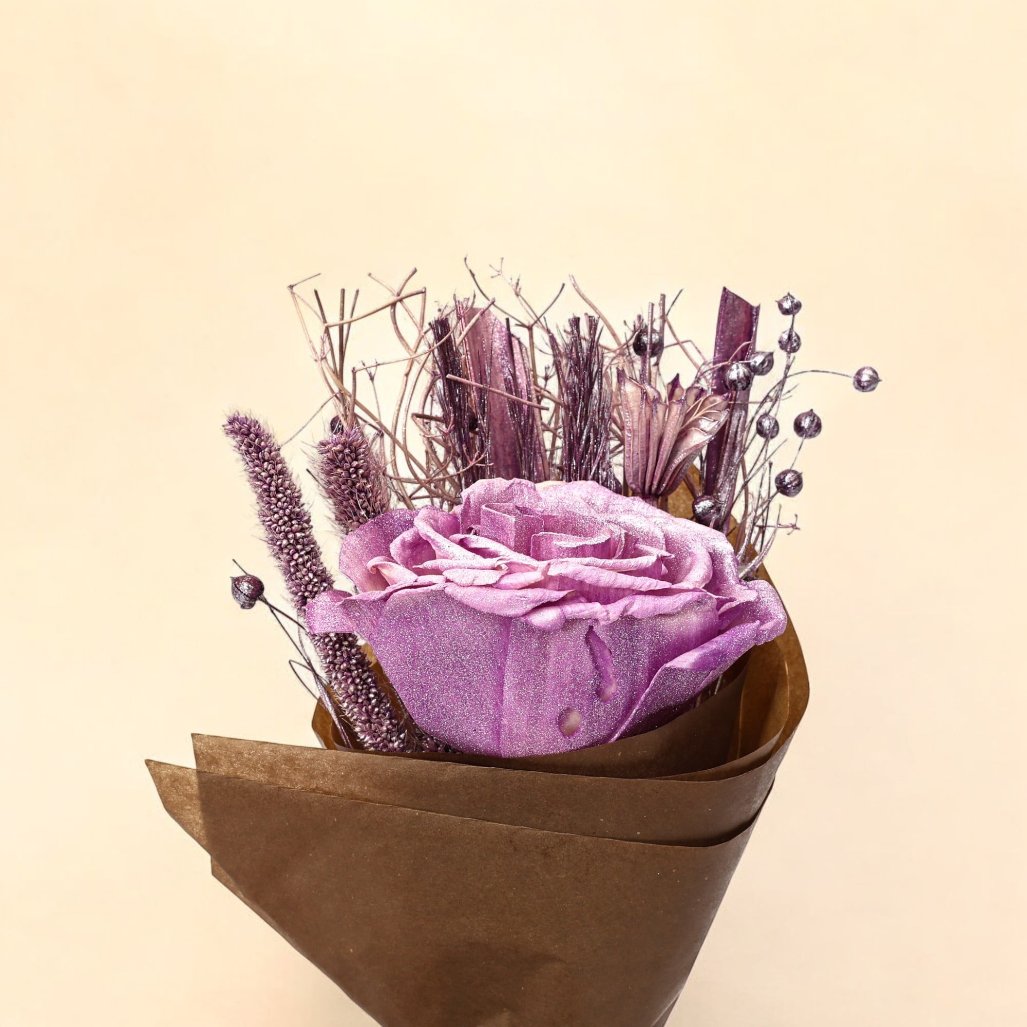 Mini Dried Flower Bouquet with Lavender Rose – 21.5g Lightweight Handmade Floral Decor for Gifting & Home Styling