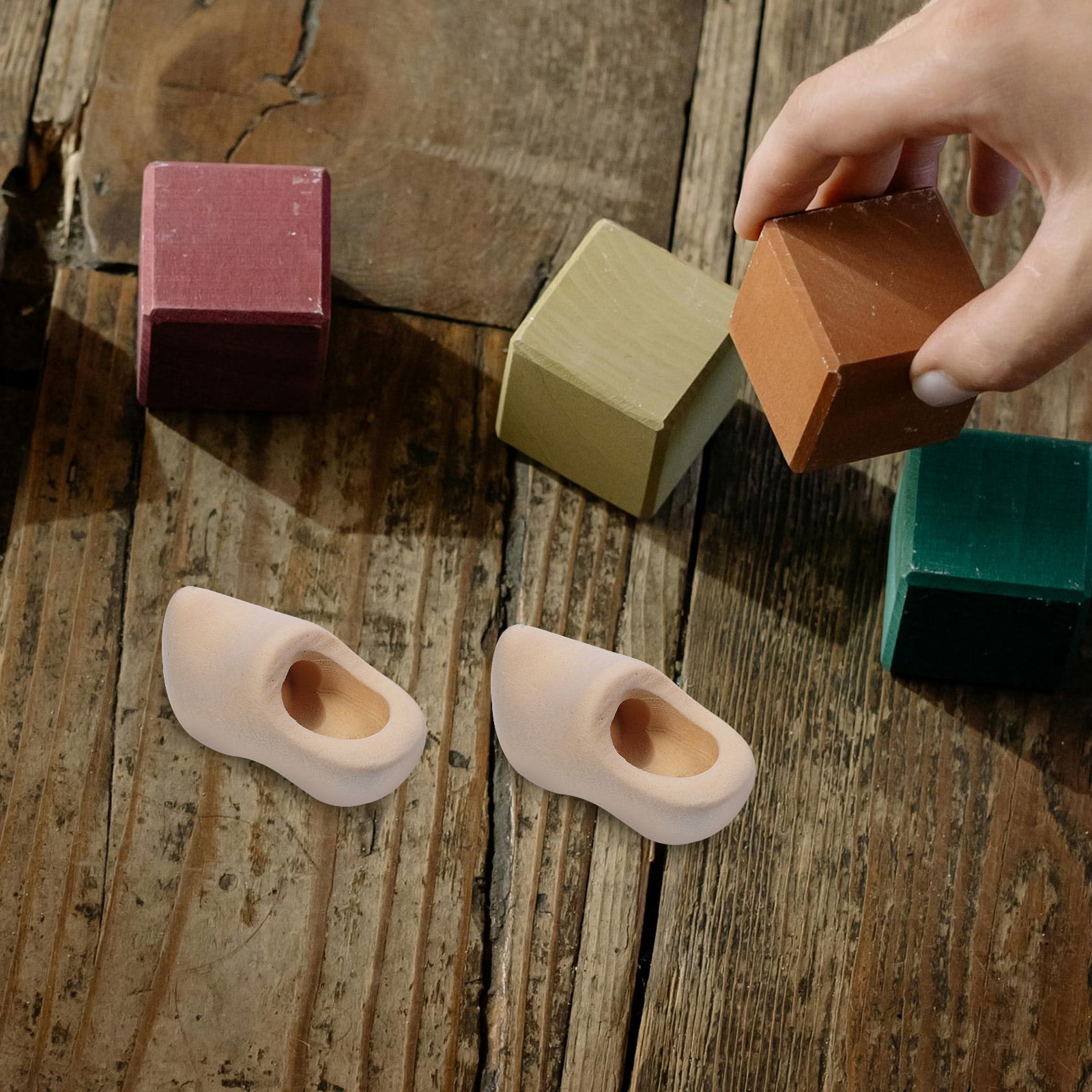 FRCOLOR Mini Bottes Pour Poupée BJD 5,5 Cm – Accessoire Réaliste En Tissu Et Plastique – Collection Maison De Poupée