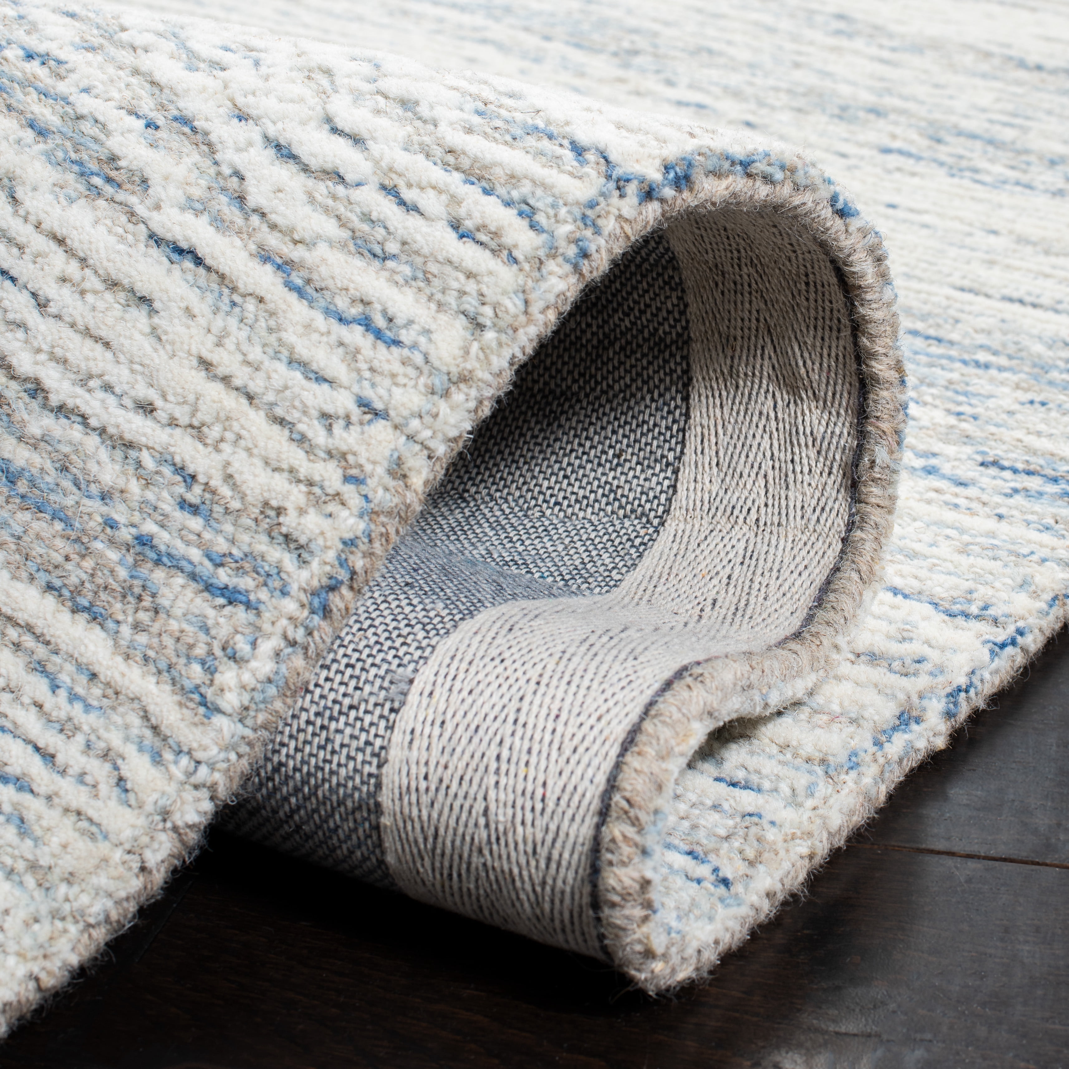 SAFAVIEH Metro Bridget Abstract Area Rug, Light Blue/Ivory, 4' x 6'