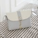 thumbnail image 4 of Mini bolso, bolso bandolera de un solo hombro, pequeño, gris claro, 4 of 5