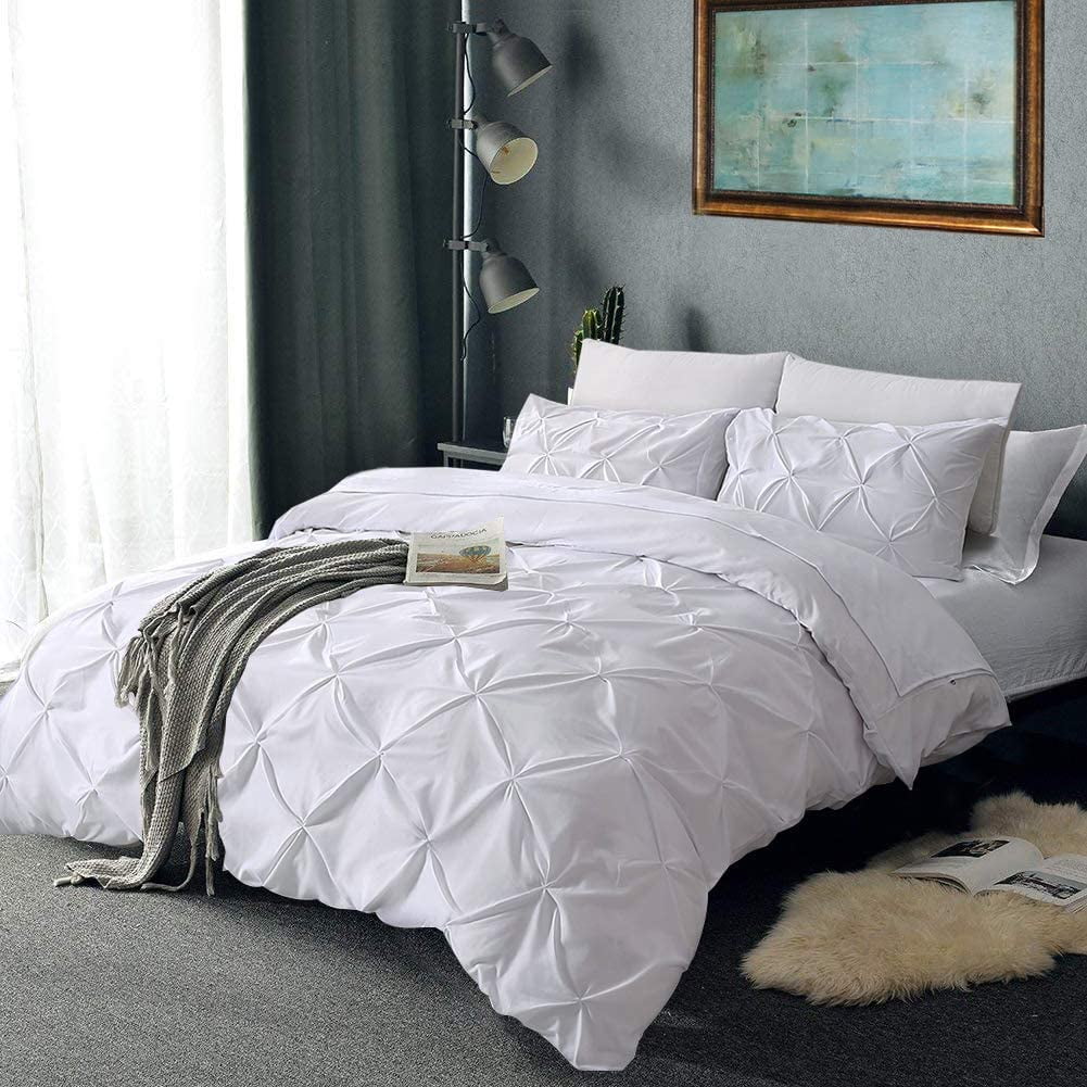 Pinch Pleated 3-Piece Duvet Cover Set 100% Egyptian Cotton 800 Thread Count with Zipper & Corner Ties Pintuck Decorative Duvet Cover- King/California King Size (94" x 104") Inch, White