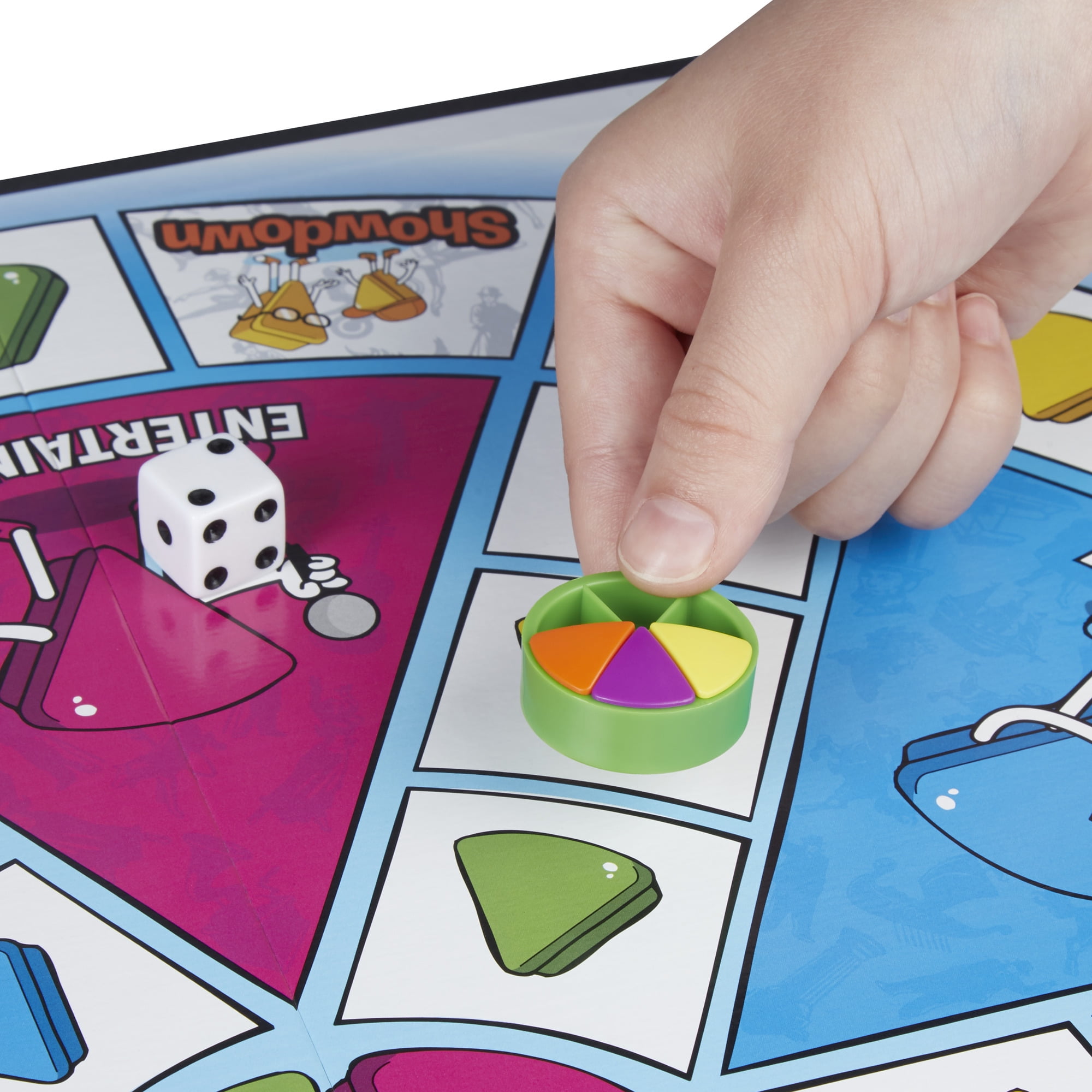 Trivial Pursuit Family Edition game, Board Game for 2 or More Players, 1400+ Questions