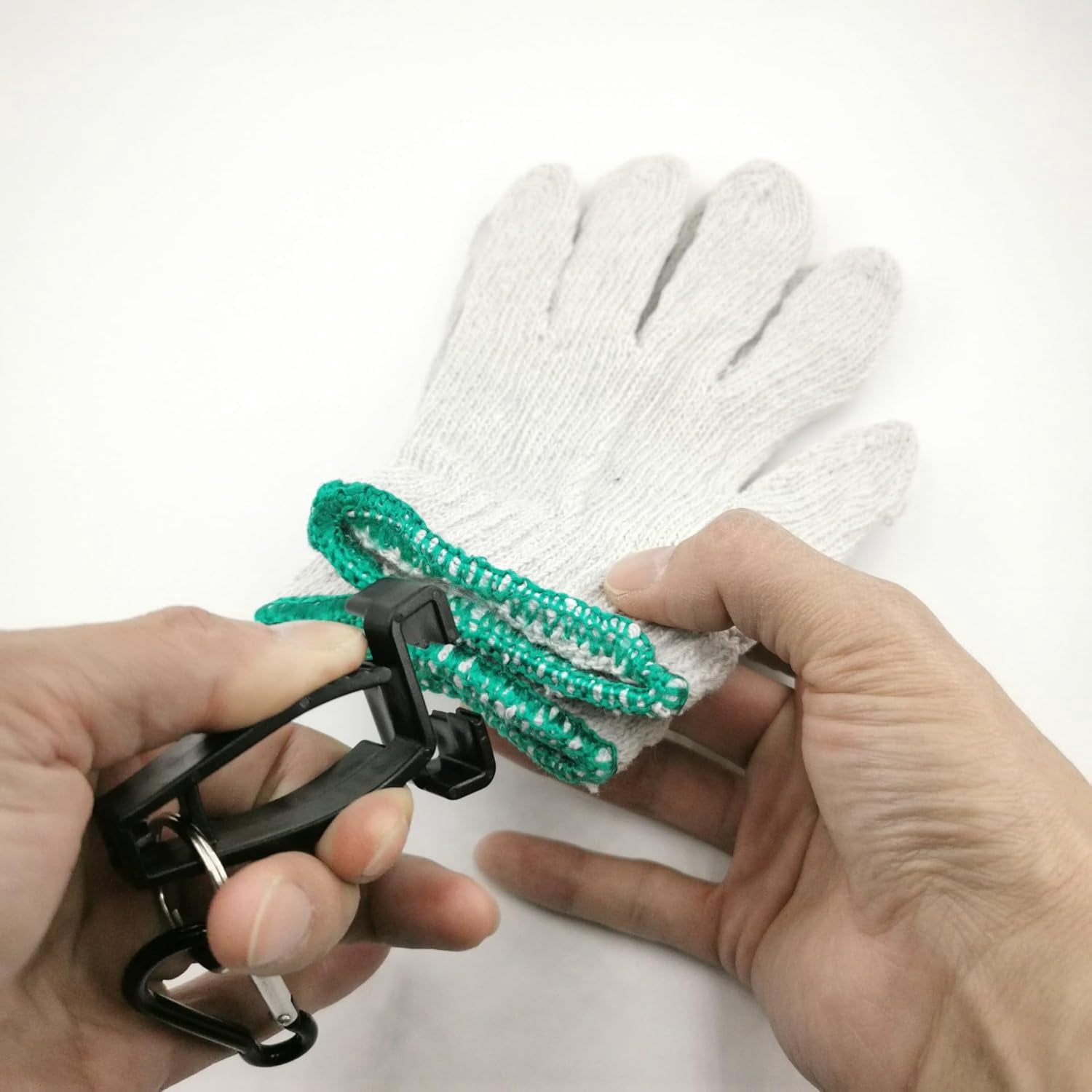 4pcs Glove Clips for work Glove Holders,Ideal for glove clips for construction