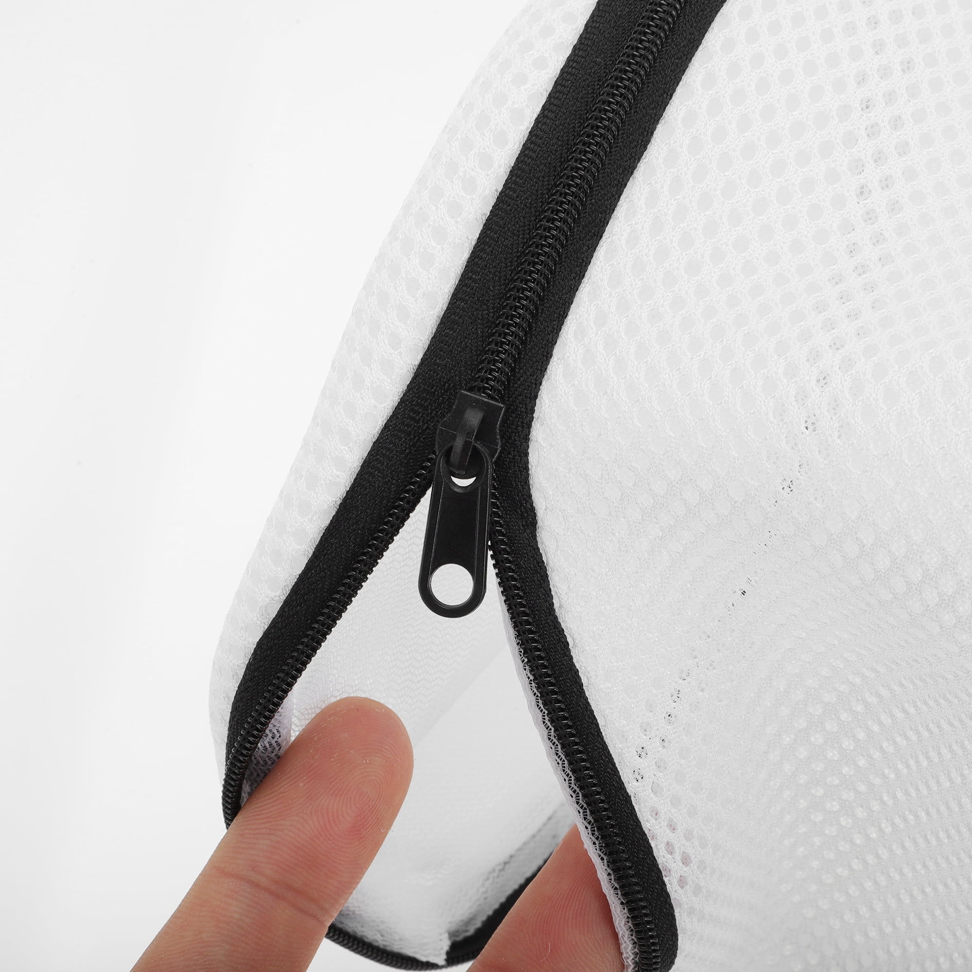 Unique Bargains Mesh Laundry Bag with Hanging Loop and Zipper Closure Panda