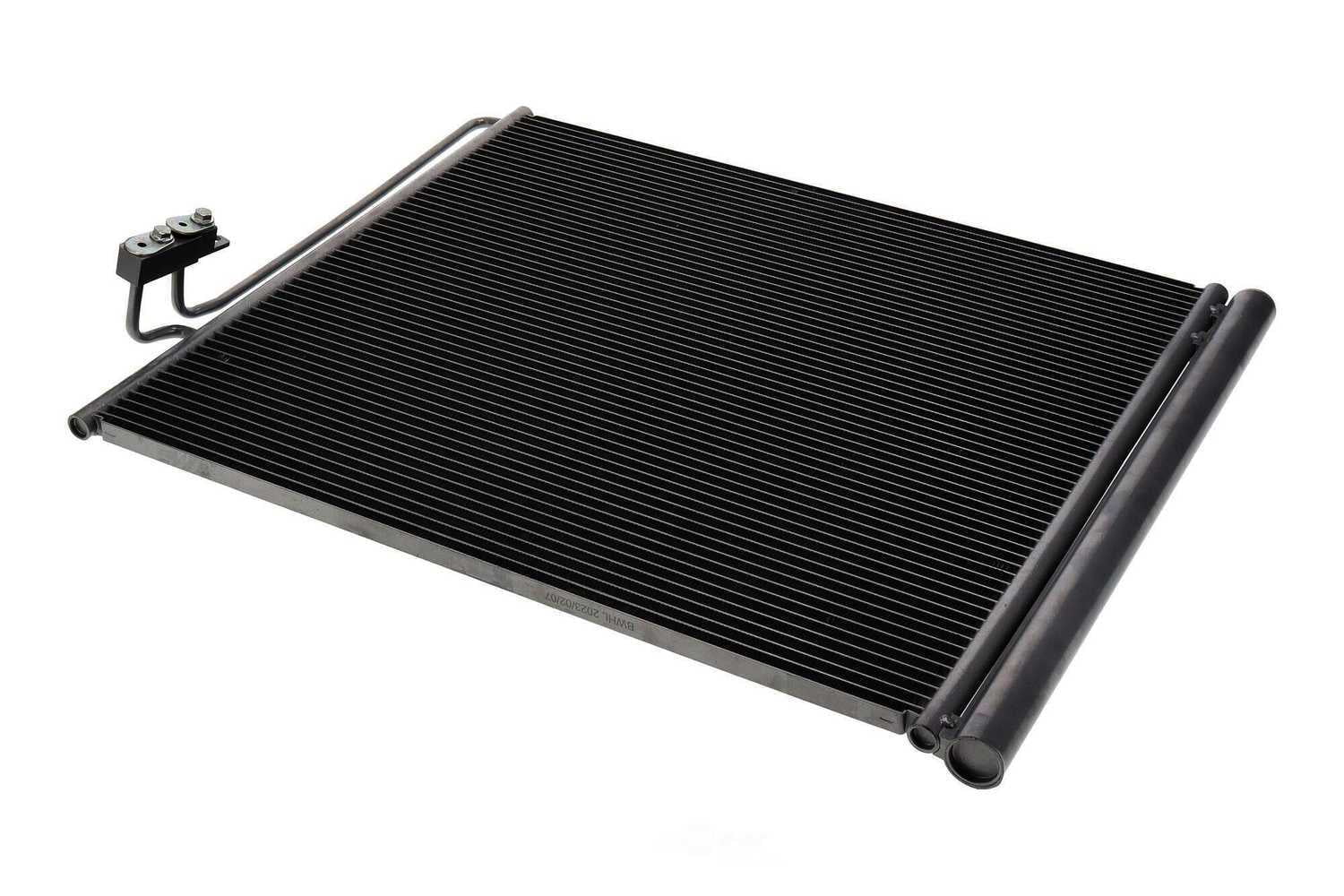 VEMO V48-62-0002 Condenser, air conditioning