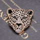 thumbnail image 3 of Insignia de solapa con broche de animal de cristal con diamantes de imitación y cabeza de leopardo manchada de esmalte plateado Vintage, 3 of 3