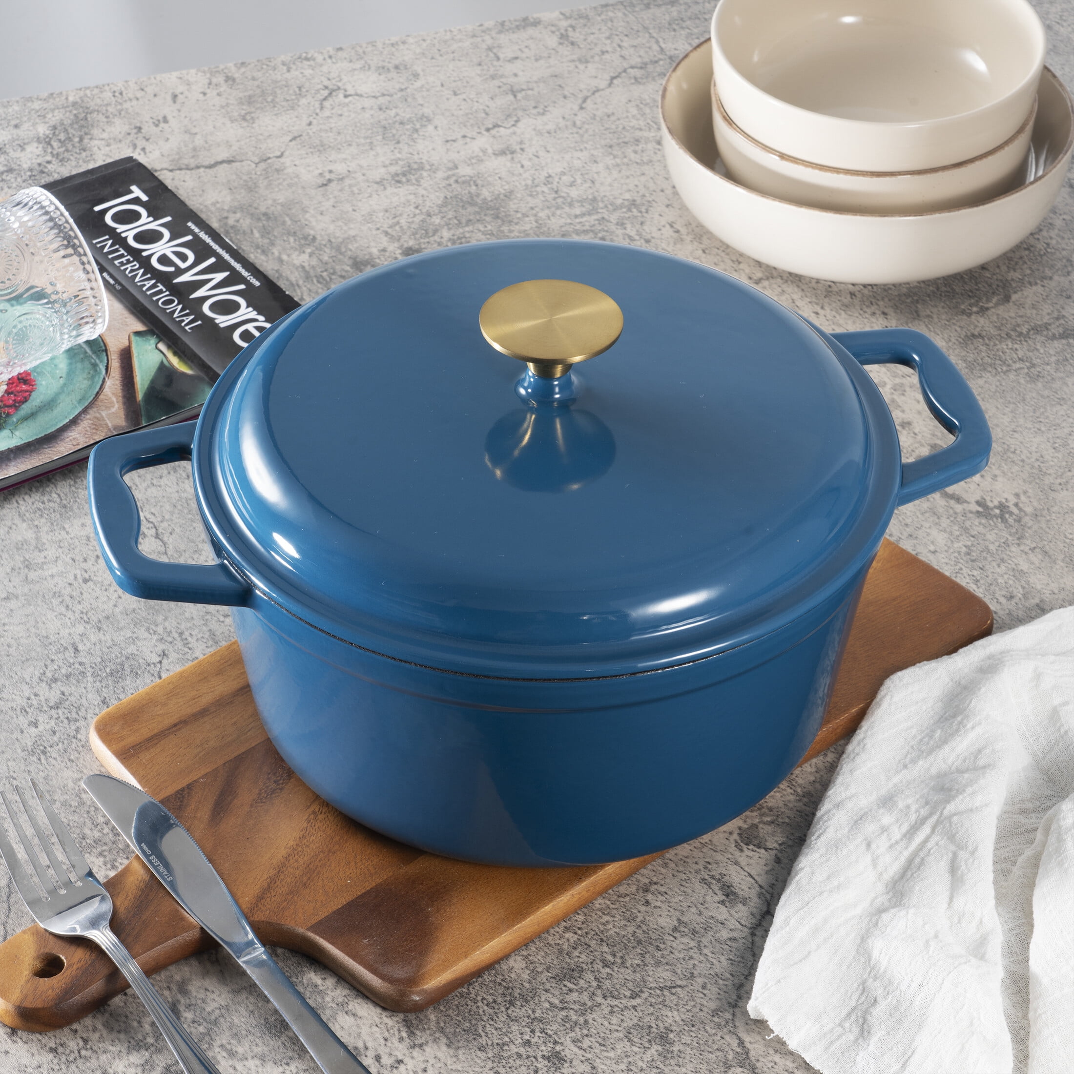 Mainstays Non-Stick Enameled Cast Iron 4.75QT Dutch Oven, Blue - 1 Pack