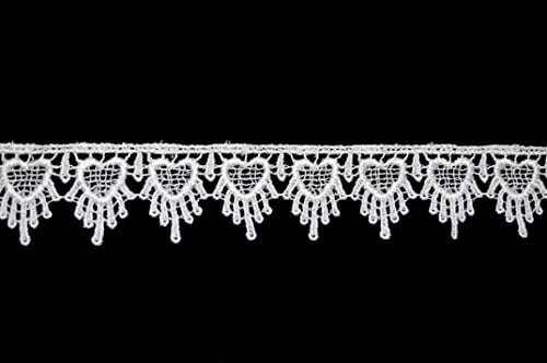 scalloped edge lace trim
