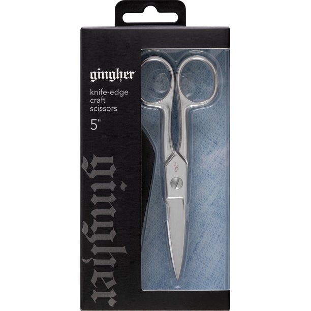 Tijeras de artesanía Gingher Knife Edge de 5 pulgadas con funda de cuero, paquete de 1