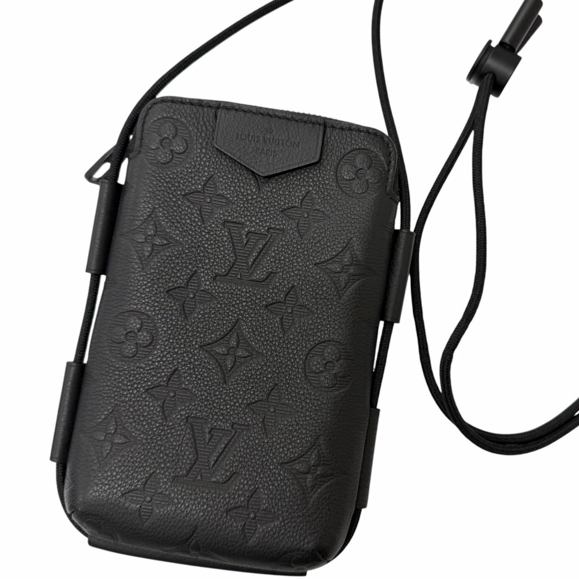 Louis Vuitton Pouch Black