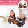 thumbnail image 2 of MasteelfCA 1 Pce Couple de Personnes Âgées Figurines en Résine Ornement Maison Cadeau de Saint-Valentin, 2 of 9