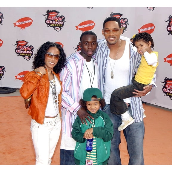 Jada Pinket Smith, Will Smith At Arrivals For Nickelodeon Kid'S Choice Awards, Ucla Pauley Pavilion, Los Angeles, Ca, April 02, 2005. Photo By John HayesEverett Collection Celebrity (10 x 8)