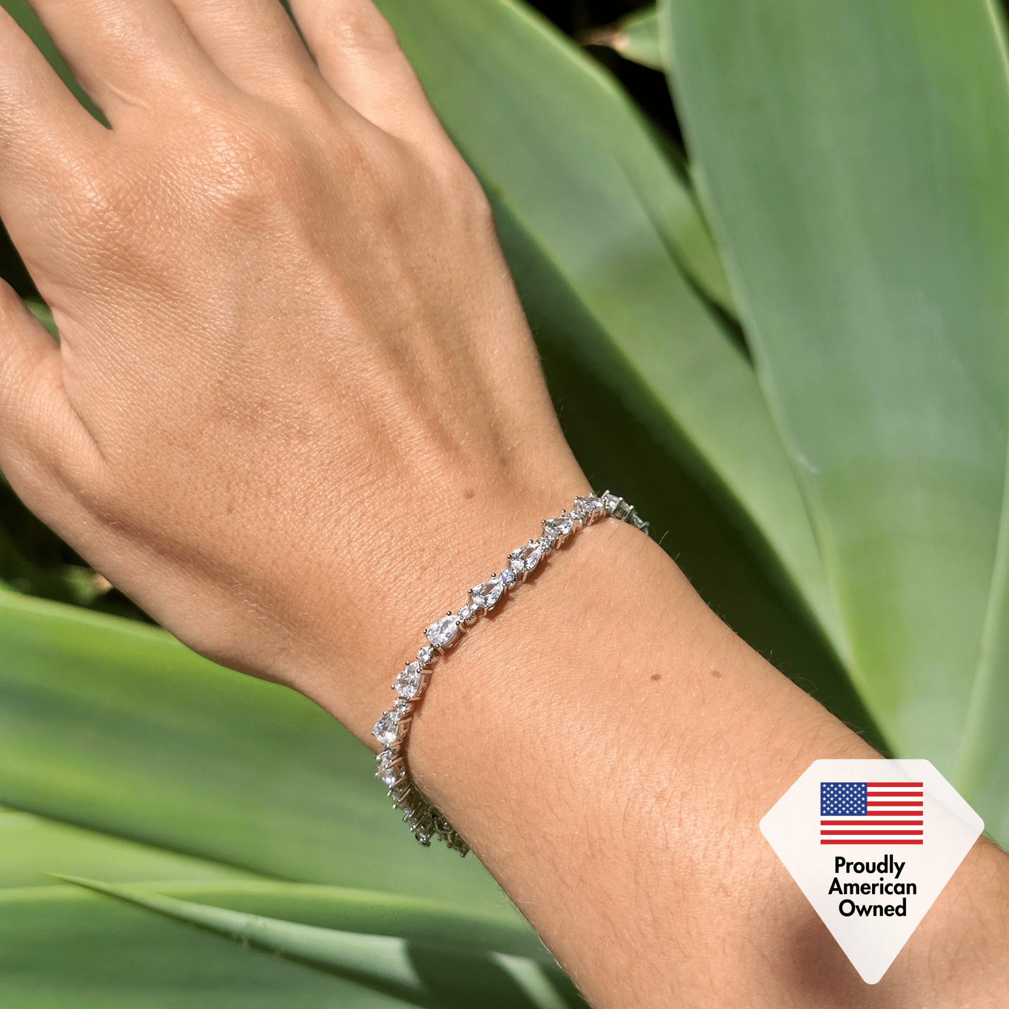 Cate & Chloe Katelynn 18k White Gold Plated Tennis Bracelet with Simulated Diamond Crystals for Women