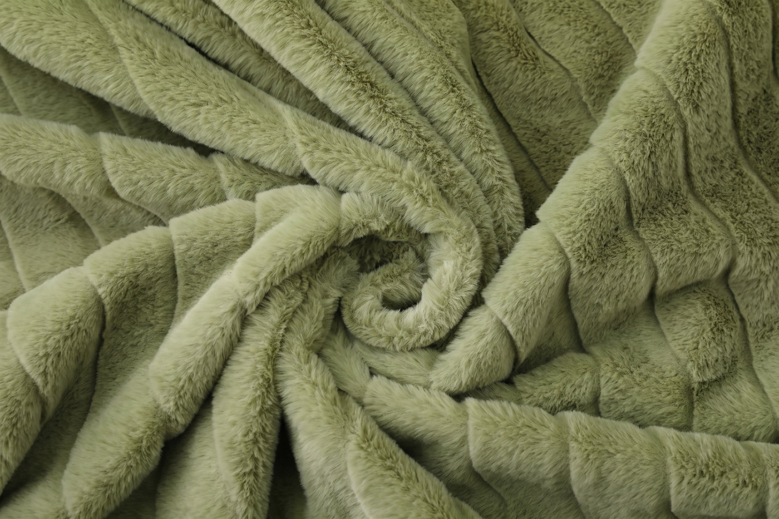 Mainstays Stripe Faux Fur Dual Layer Throw, Green, 50"x60"