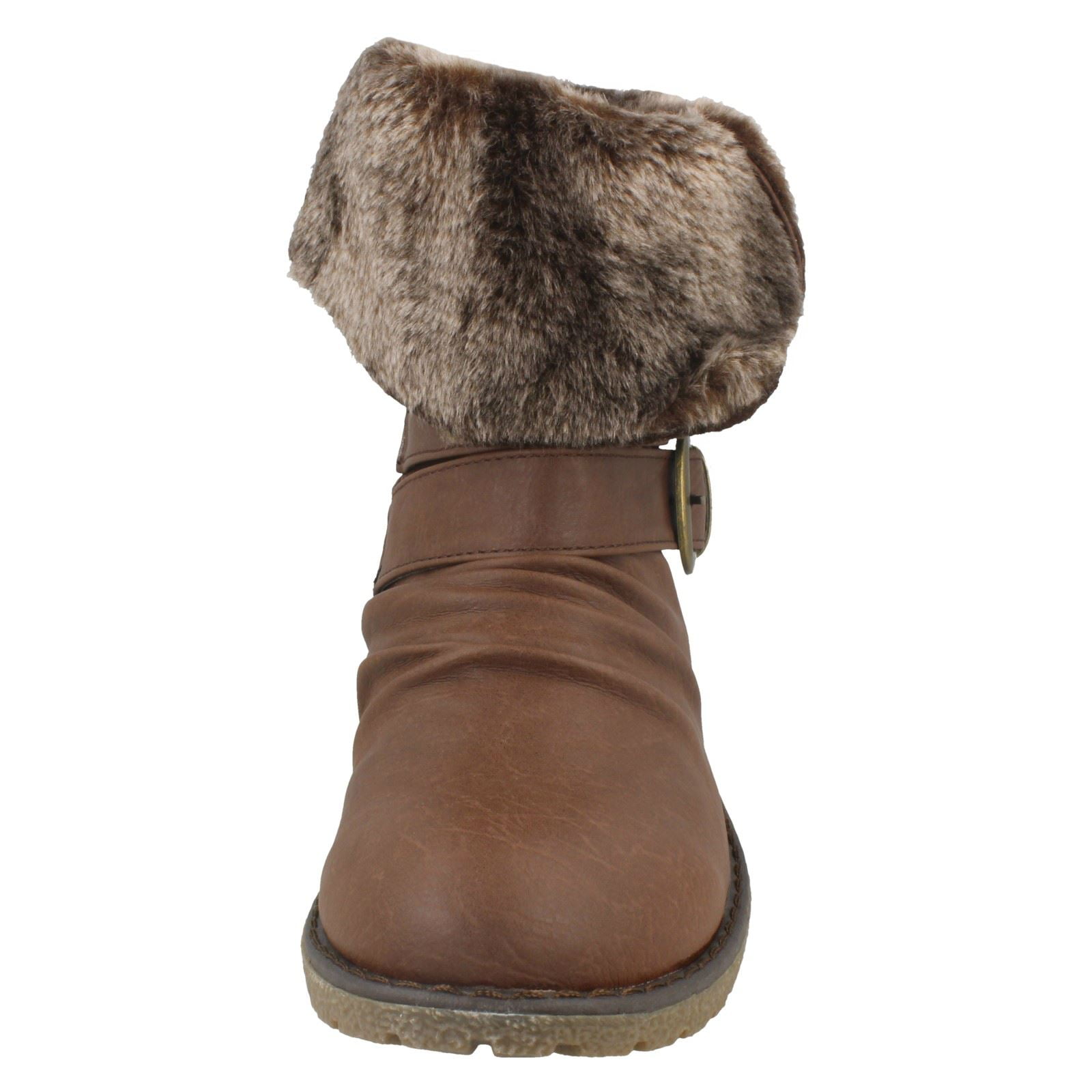 boots with fur around the top