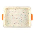 thumbnail image 1 of Plateau de Cuisson pour Brownies en Silicone Antiadhésif Résistant à la Chaleur avec Oreilles Portables Coloré, 1 of 7