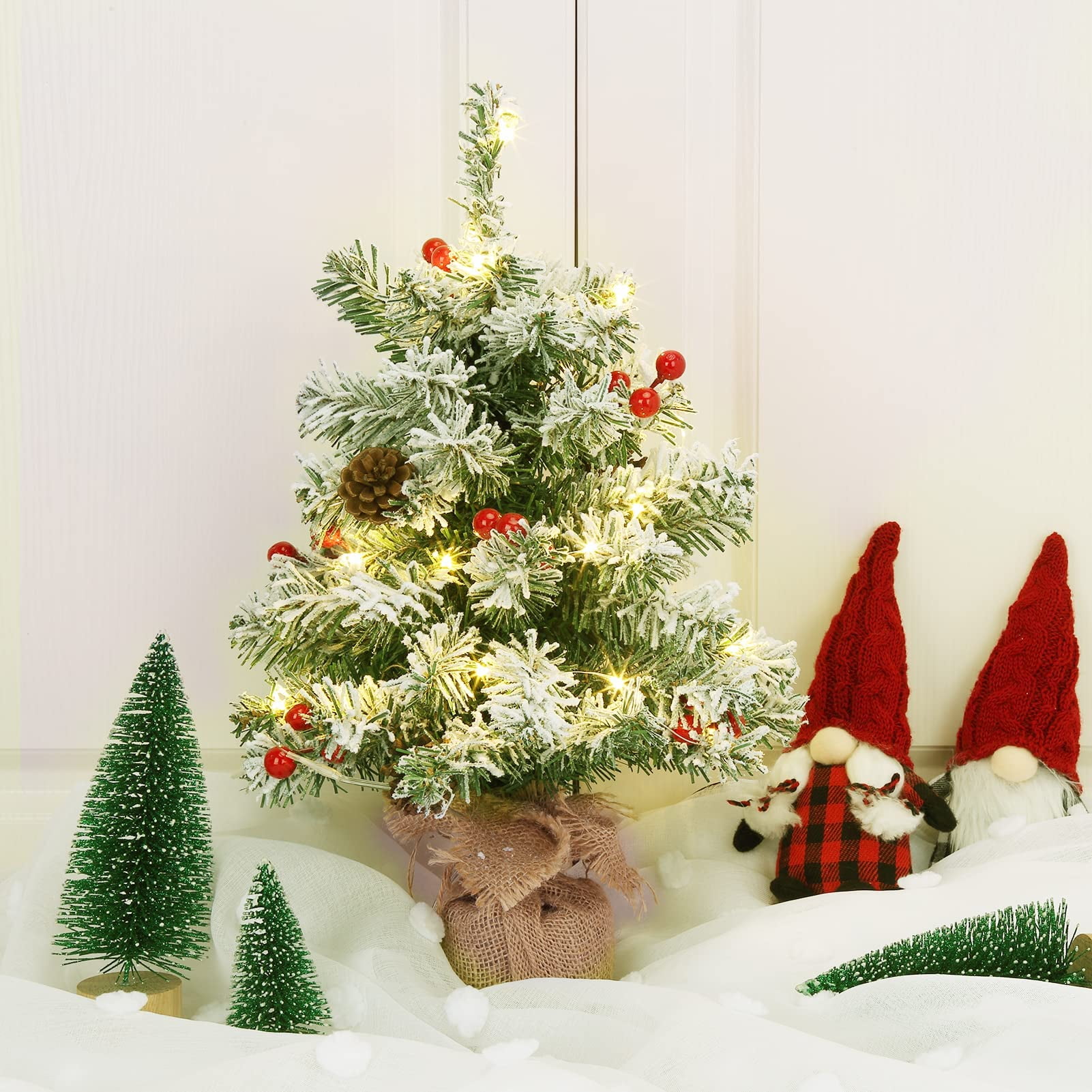 Tarmeek Tabletop Mini Christmas Tree, with Hanging Ornaments, Burlap Base  and Snowflake Pine Needle, Small Christmas Tree Decorations, Table Top  Desktop Christmas Tree for Xmas Decorations 