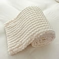 thumbnail image 4 of Xihbxyly Manta de Franela, Suave Tejido de Poliéster, Antibolitas, Acogedora Funda para Sofá y Cama, Ligera y Cálida, Ideal para Cualquier Estación, Cómoda Compañera de Viaje, 78,7 X 70,8 Pulgadas, 4 of 6