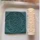 thumbnail image 2 of Rodillo de textura de arcilla polimérica estilo mandala - Patrones delicados de encaje y vid floral for la fabricación de joyas, 2 of 9