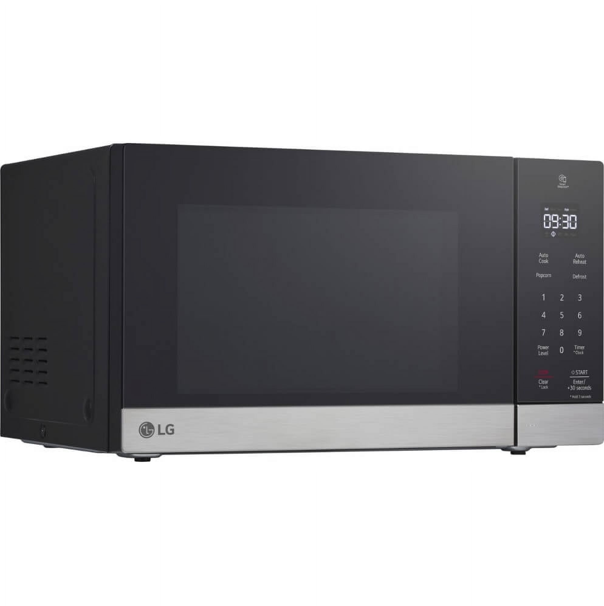 LG 0.9 cu ft NeoChef Countertop Microwave Oven