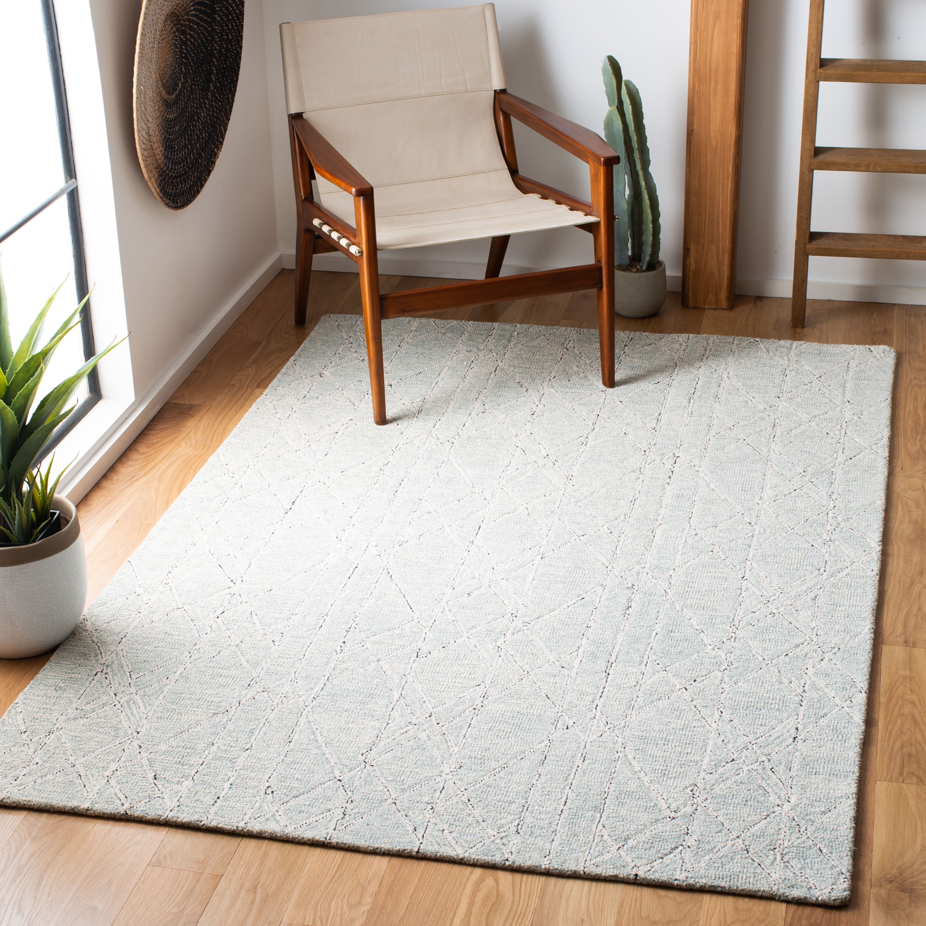 SAFAVIEH Micro-Loop Lowell Diamond Area Rug, Ivory/Light Blue, 5' x 8'