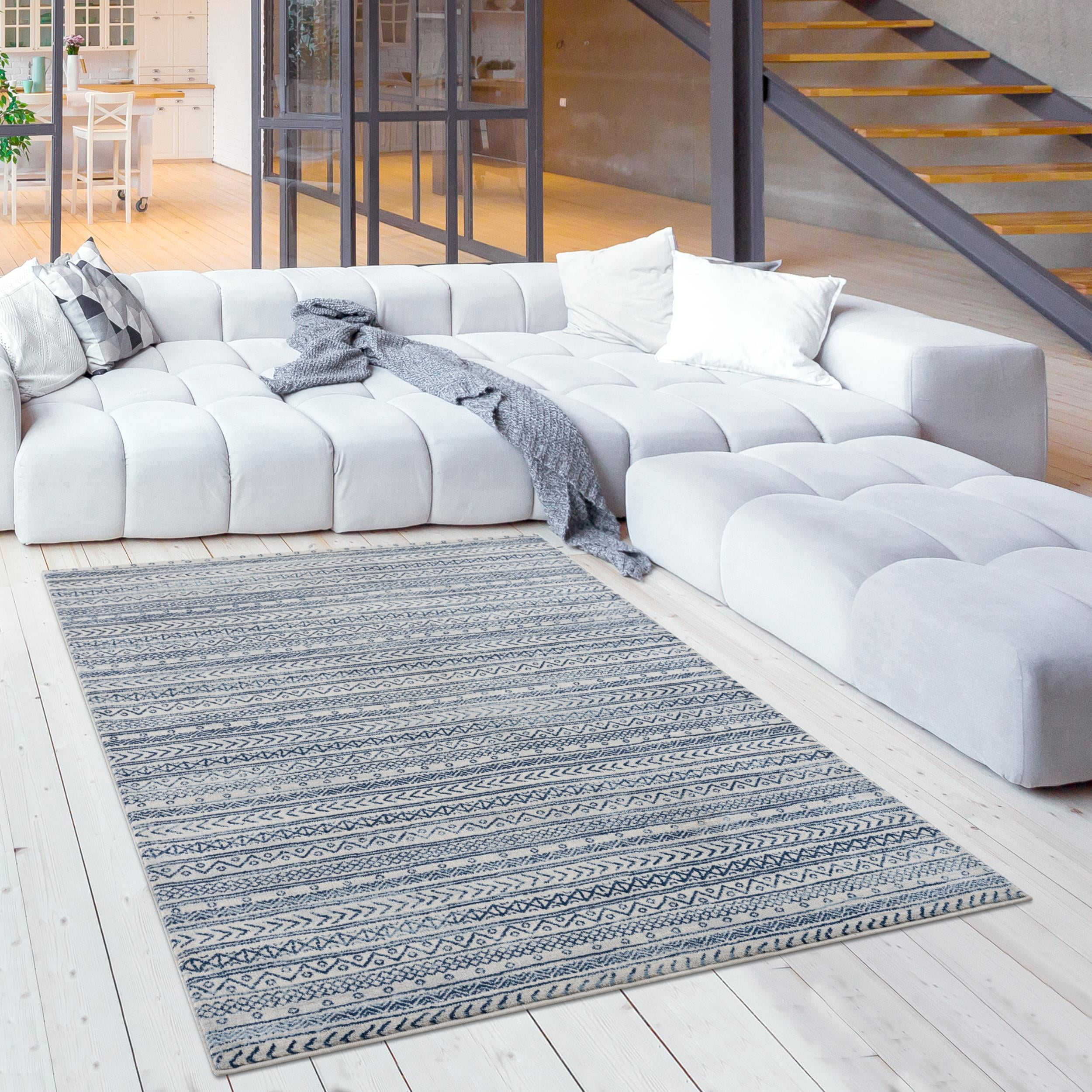 Rug Branch Havana Collection Traditional Distressed Area Rug.