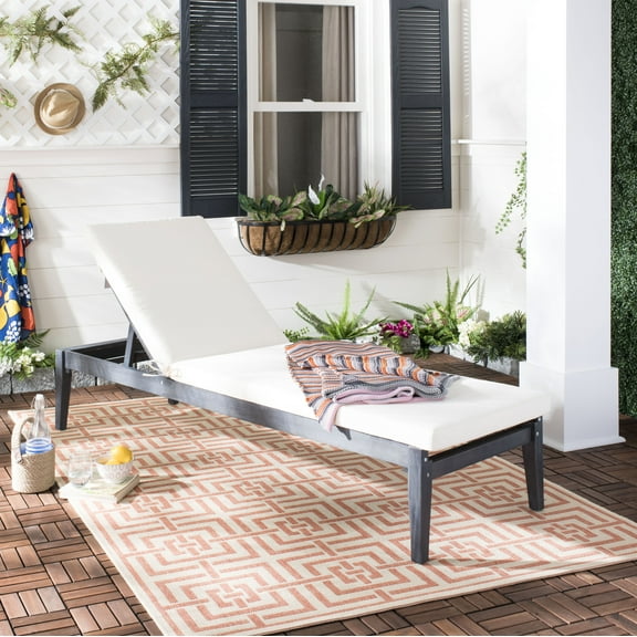 Safavieh Arcata Outdoor Contemporary Sunlounger with Cushion