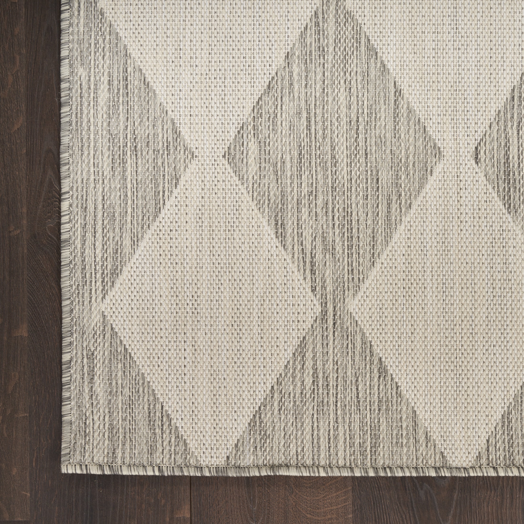 Nourison Positano 2' x 3' Light Grey Modern Rug