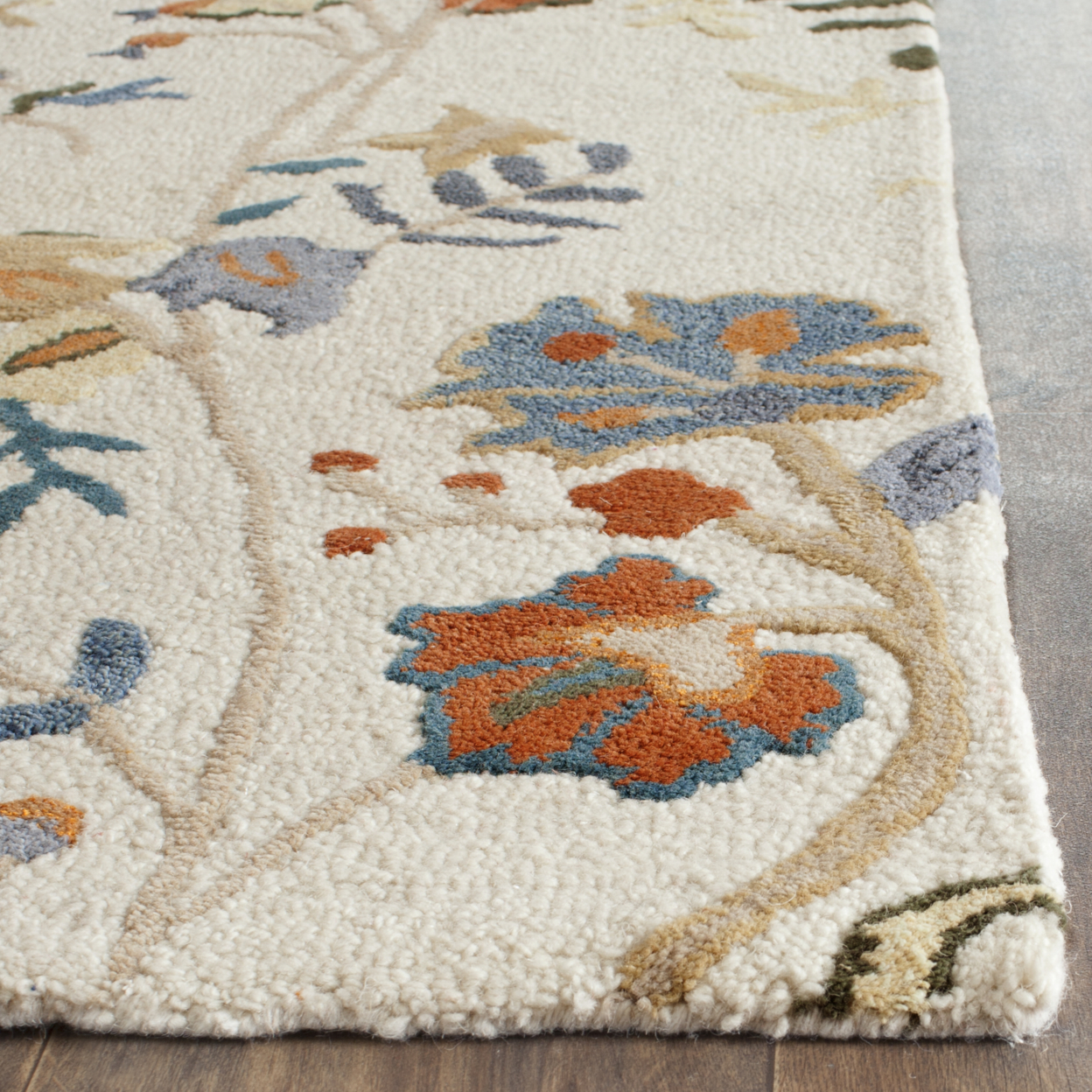 SAFAVIEH Blossom Winnie Floral Runner Rug, Red/Blue/Multi, 2'3" x 8'