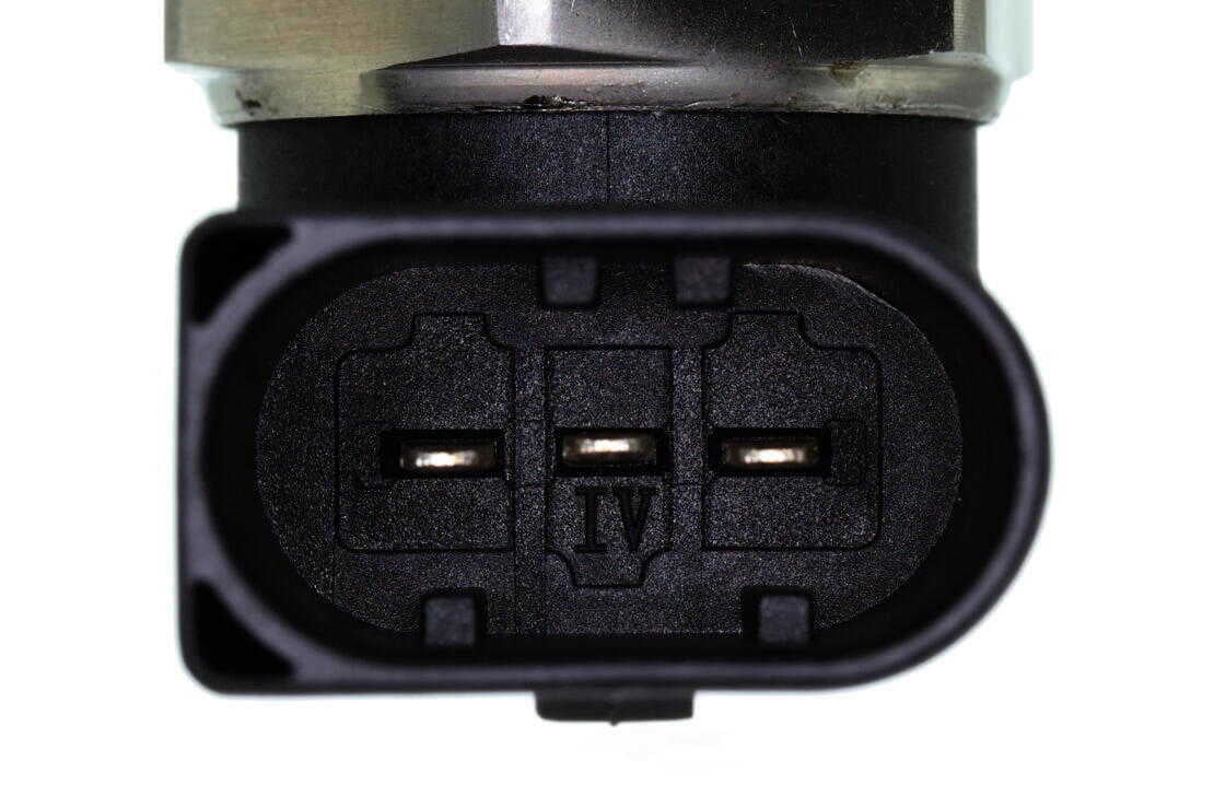 VEMO V20-72-5246 Sensor, fuel pressure