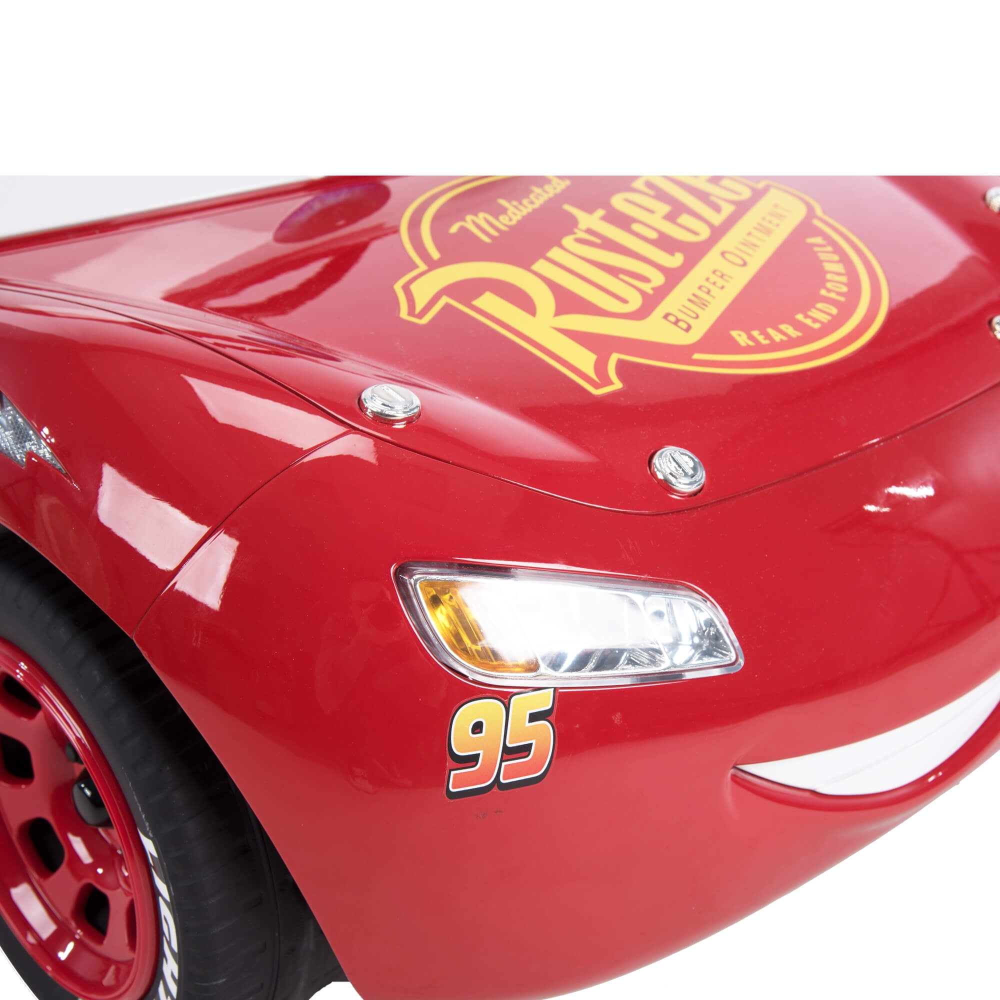 lightning mcqueen battery operated car