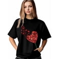 thumbnail image 1 of Camiseta de mujer, camisetas de manga corta, camisetas casuales, camiseta de cuello redondo con corazones rojos para el Día de San Valentín para mujer, 1 of 8