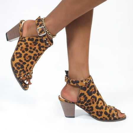 

Women s Rivet Chunky High Heel Sandal Open Toe Chunky Chunky Heel Sandal