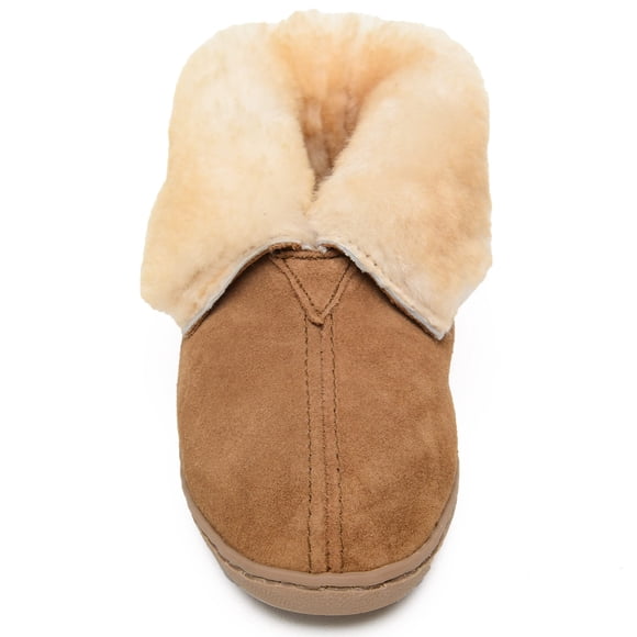 Botín Minnetonka de piel de oveja para mujer, color dorado, talla 6M