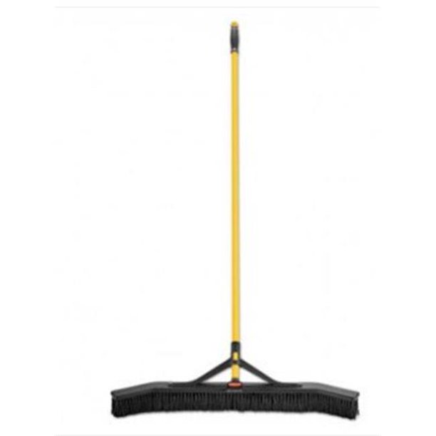 Rubbermaid 2018730 36 in. Maximizer Pushto Center Broom, Yellow