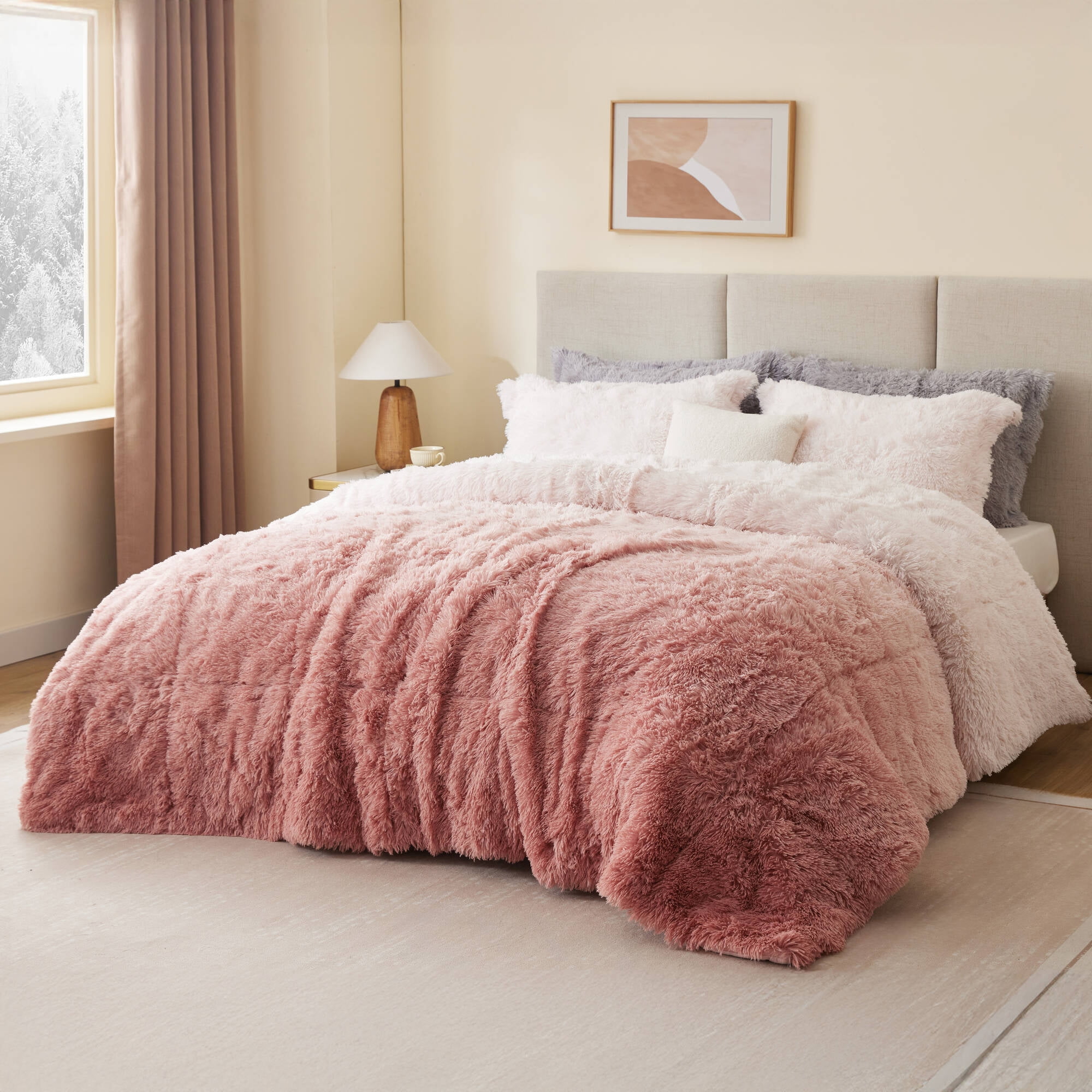 Intelligent Design King/Cal King Shaggy Faux Comforter Set, Long Fur Wave Spring Comforter Bedding Set, 3-Piece Striped Ombre Design Warm Bed Set, Blush