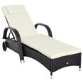 thumbnail image 1 of Chaise Longue en Rotin PE Blanc Café Foncé et Crème avec Dossier Réglable / Chaise Longue de Patio Extérieure avec Coussin et Roues - Parfaite pour Jardins et Piscines, 1 of 7