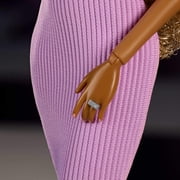 Whitney Houston Barbie Signature Collectible Doll, Wearing Iconic Dress from Music Video & Microphone Accessory