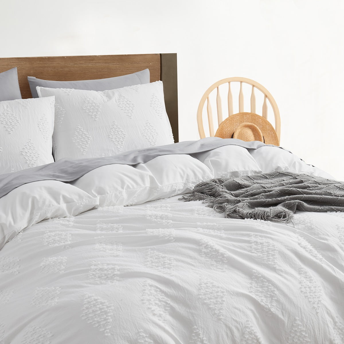 Nestl Boho 3 Piece Duvet Cover Set, Tufted Embroidery Double Brushed Duvet Cover with Button Closure with 2 Pillow Shams, Twin (68"x90") - White