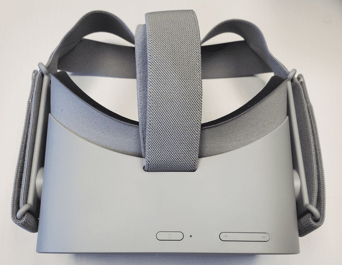Restored Oculus Go Standalone Virtual Reality Headset 32GB Gray Bluetooth (Refurbished) - image 2 of 4