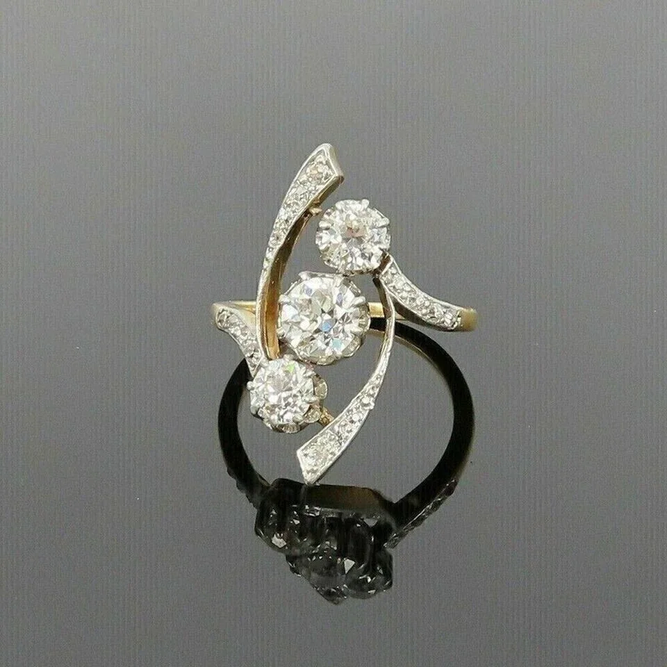 Round Cut Simulated Diamond Women's Stunning Wedding Ring 14K Yellow Gold Plated