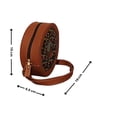 thumbnail image 2 of Bolsa en forma de DONA CON CHISPAS, Diseño de Comida, Pan Dulce, Bandolera para Mujer, Cross-Body, Correa Ajustable, Color Café, Moda Kawaii, Novedoso y Encantador (Bolsas para Mujer)., 2 of 5
